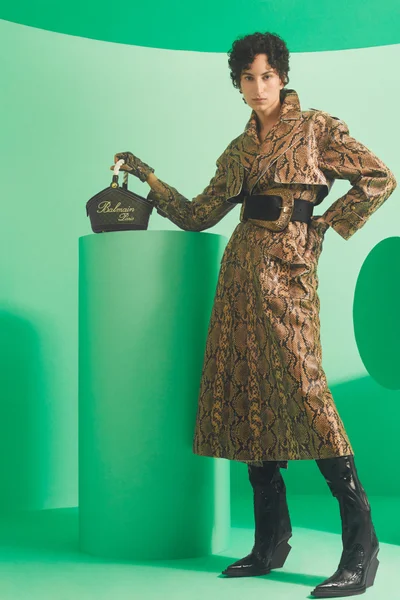 Look 29